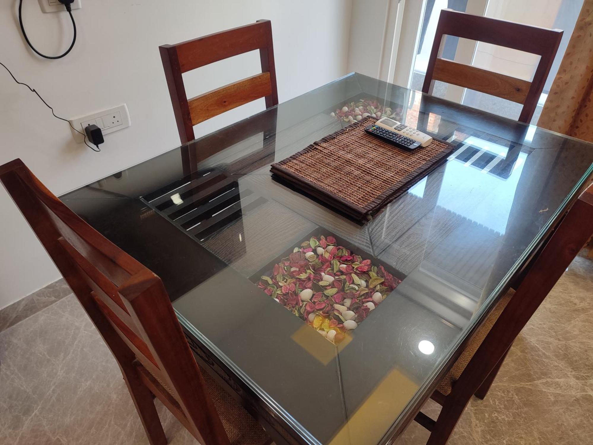 Fully Furnished Comfortable In Hauz Khas - Woodpecker Bed & Breakfast *